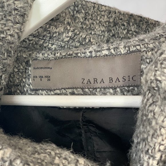 Zara Coat - Picture 3 of 6